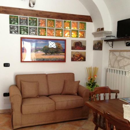 Il Borgo 19 Lejlighed Scapoli Eksteriør billede